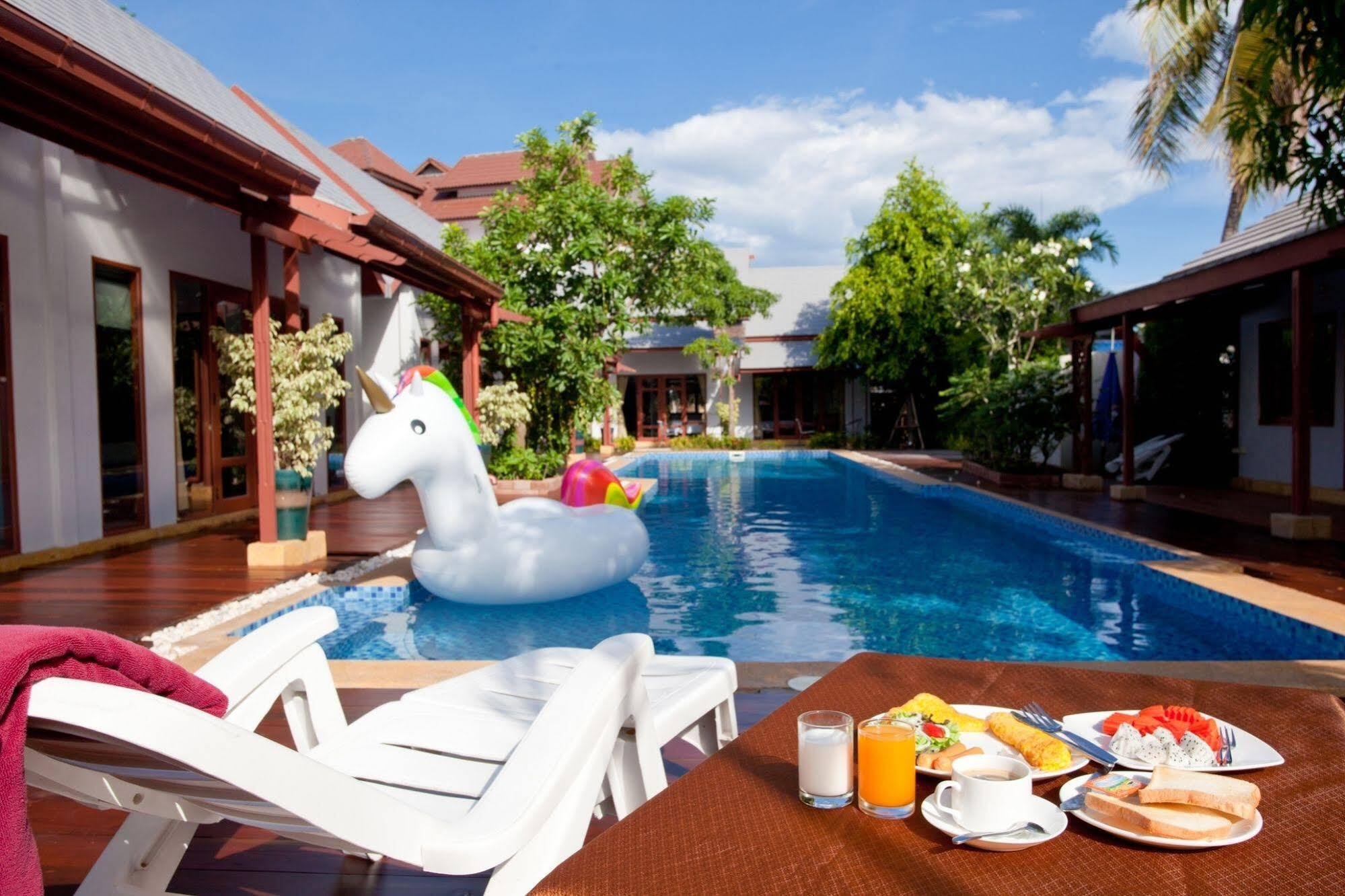 Ardea Resort Pool Villa Amphawa Exterior photo